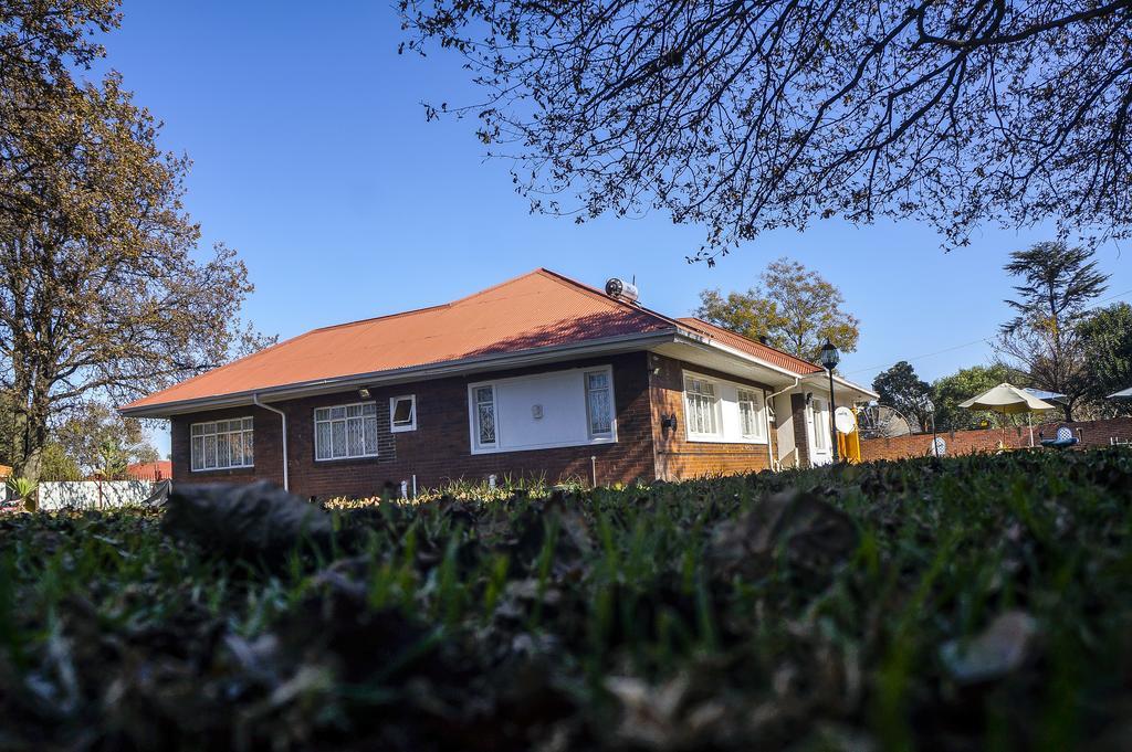 Acn International Regency Lodge ケンプトンパーク エクステリア 写真