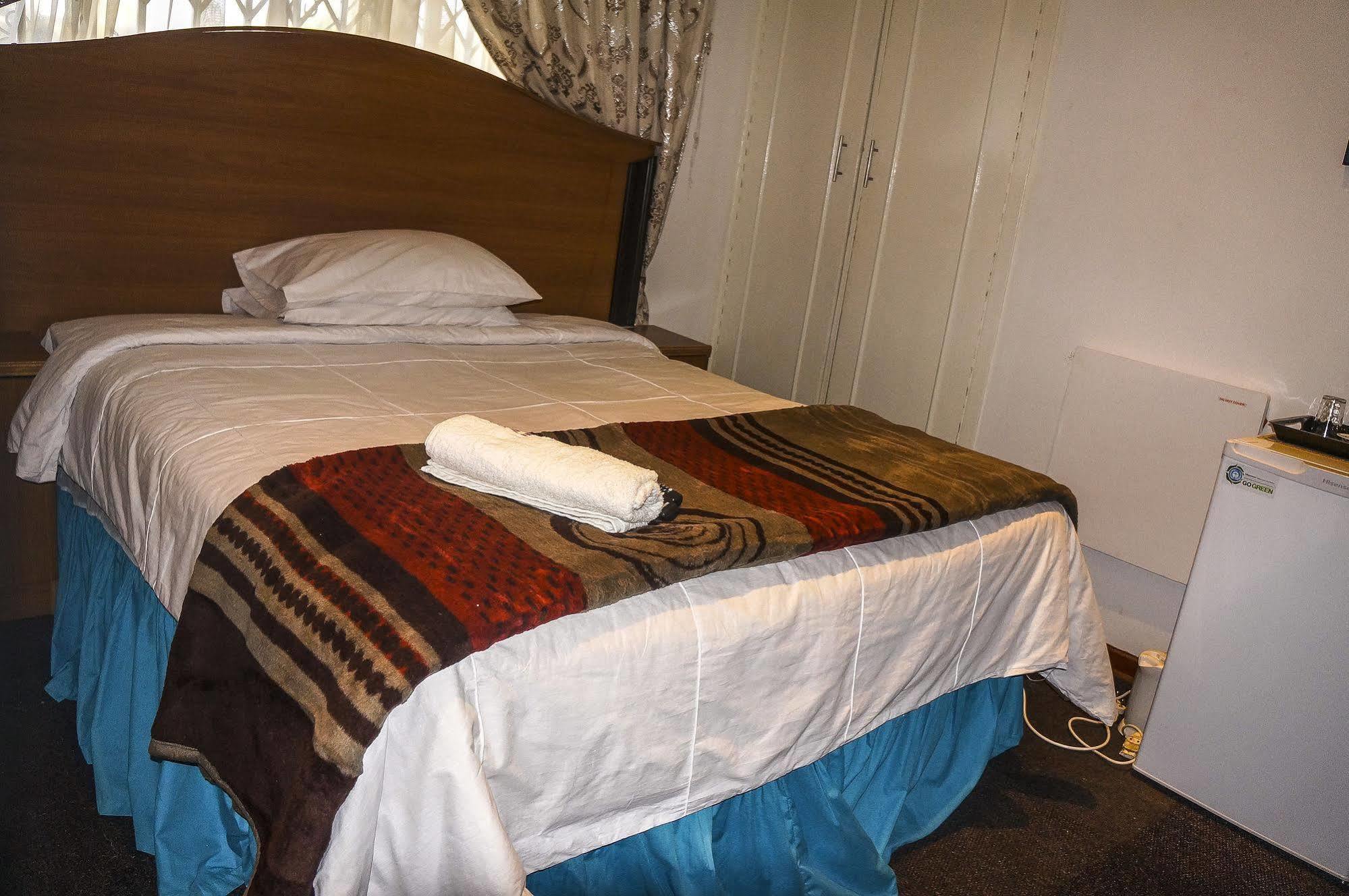 Acn International Regency Lodge ケンプトンパーク エクステリア 写真